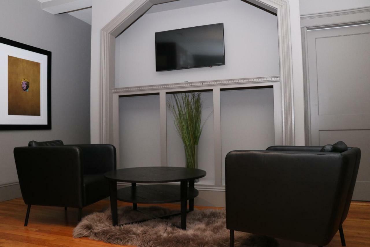 A Stylish Stay W/ A Queen Bed, Heated Floors.. #26 بروكلاين المظهر الخارجي الصورة